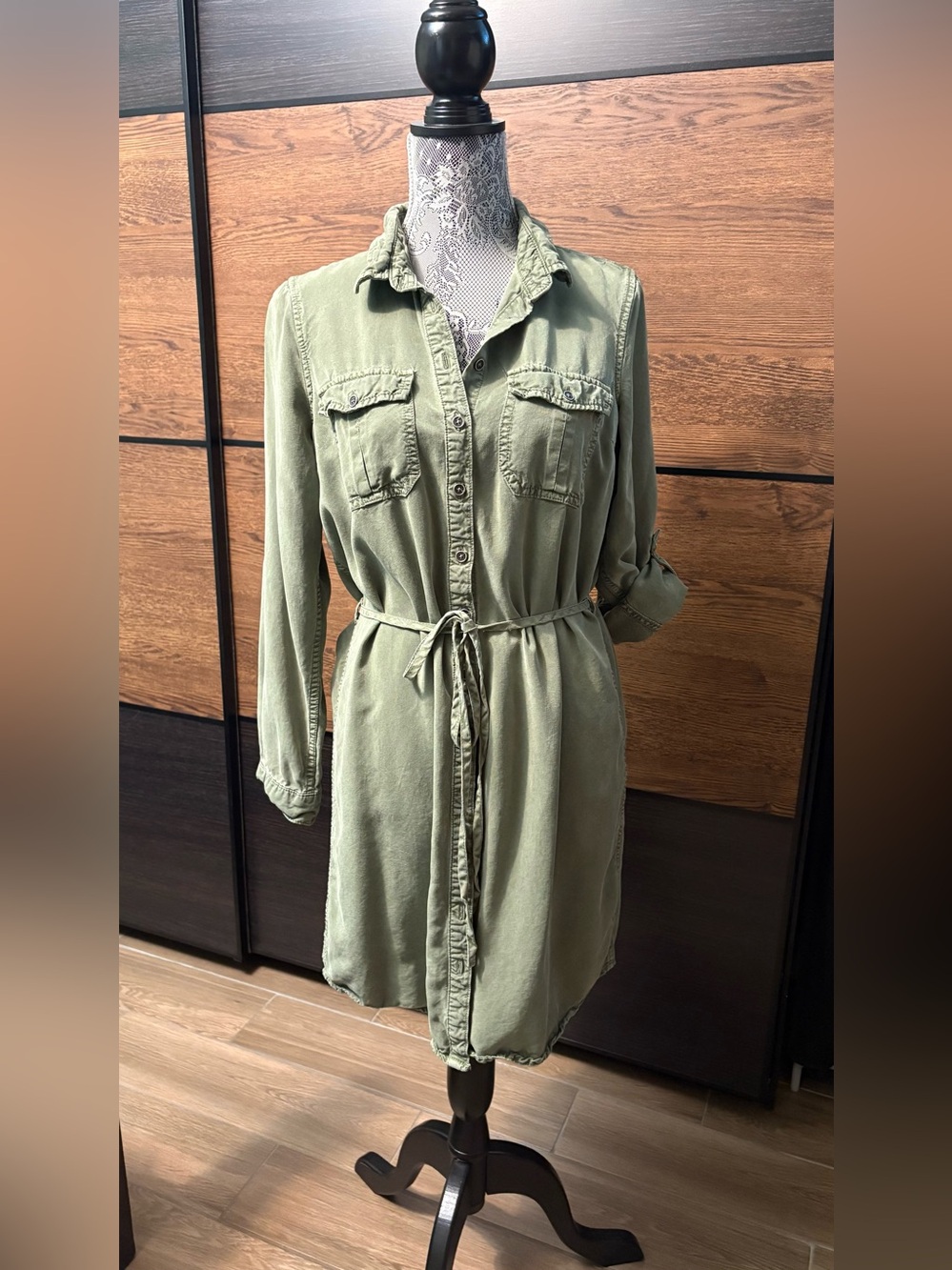 Parasuco Jeans Utility Shirt Dress in Olive Green with Tie Waist
